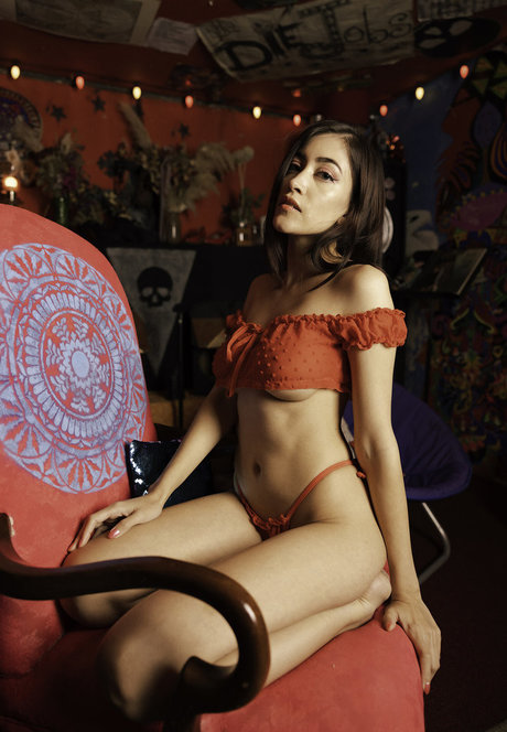 hooters onlyfans free nude img