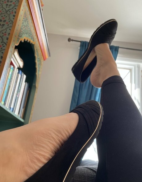 milf shower onlyfans top img