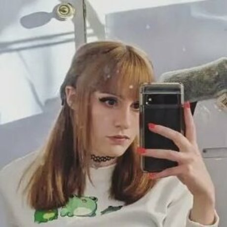 RaeRaeSenpai free actress picture