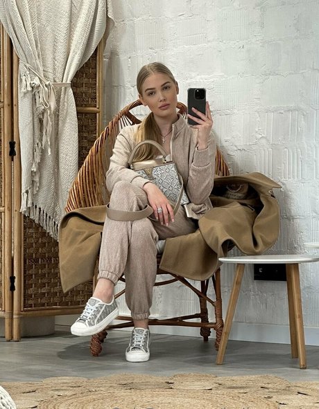 haileycherry pornstar high quality img