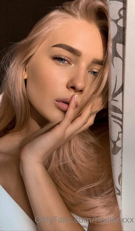 haileycherry model free gallery