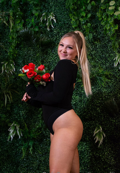 i am ellie nice model archive