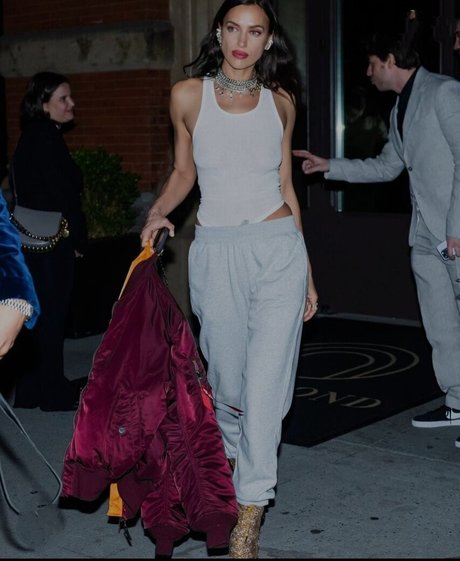 Irina Shayk model nude gallery