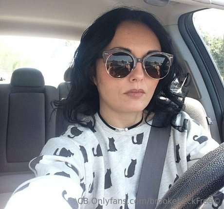 brookebeckfree model naked pics