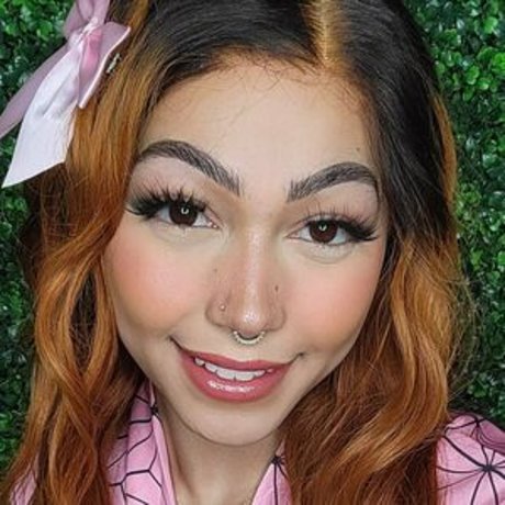 tsmiragefree nude actress pic