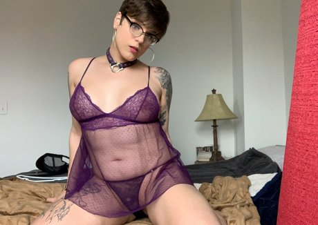 Bloodberry Tart pornstar naked photos