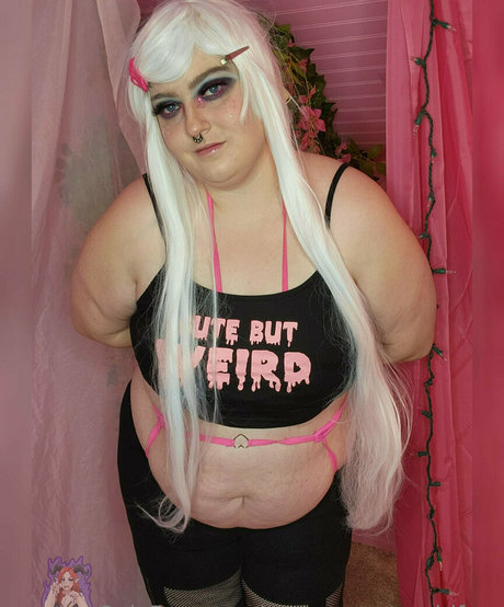 curvymonstergirlfree Profile photo