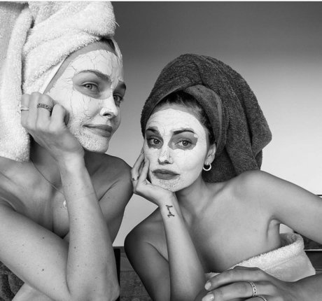 Phoebe Tonkin best actress gallery