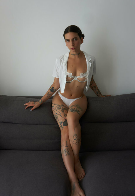 skinny babe onlyfans sexy naked photo