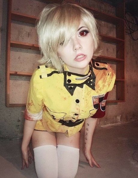 Meggii Cosplay star images