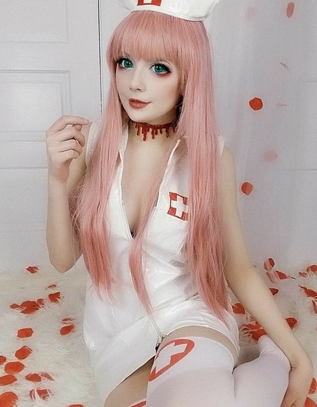 Meggii Cosplay sex actress image