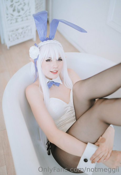 Meggii Cosplay free star picture