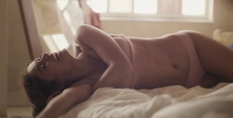 Sophie Charlotte star porn pic