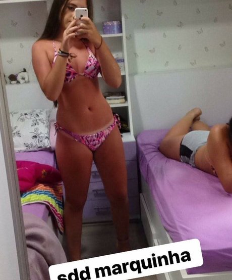 Gabi Amaral model adult image