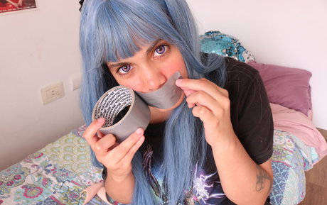 online succubus naked actress img