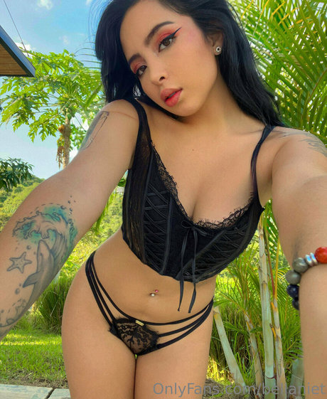 bellaniet high quality actress photos