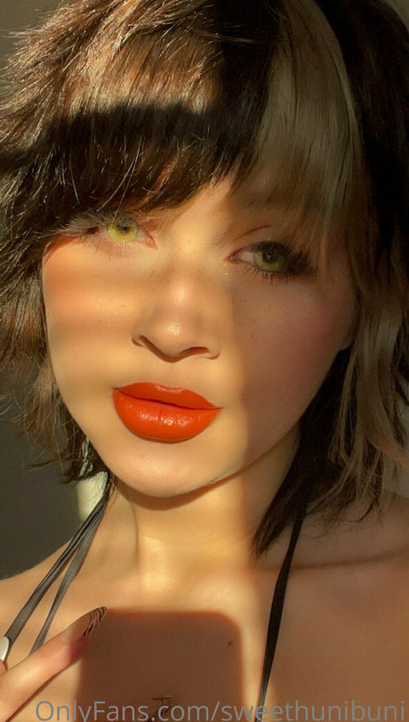 lesbian pussy onlyfans beautiful naked img