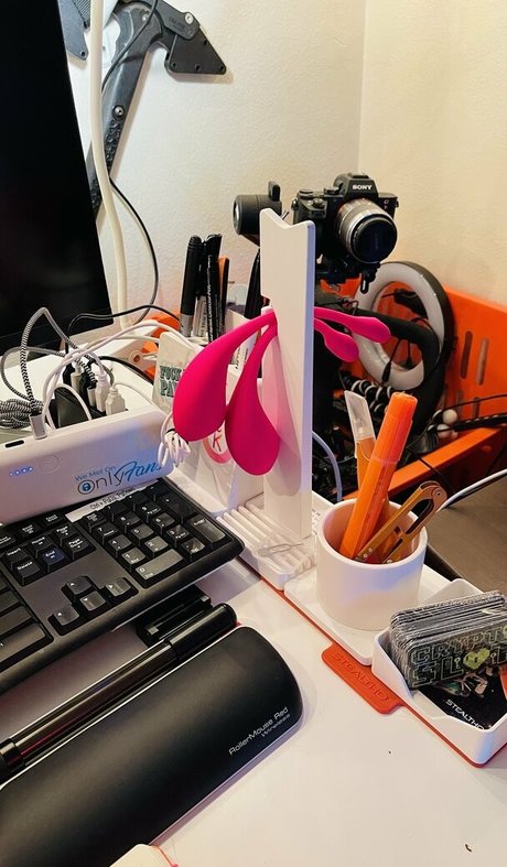 djsnarklepony model pretty archive