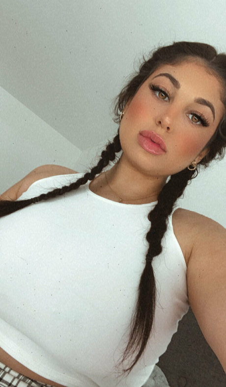 queenmimifree star free photo