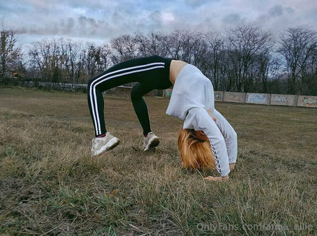 anna ellie pornstar beautiful archive