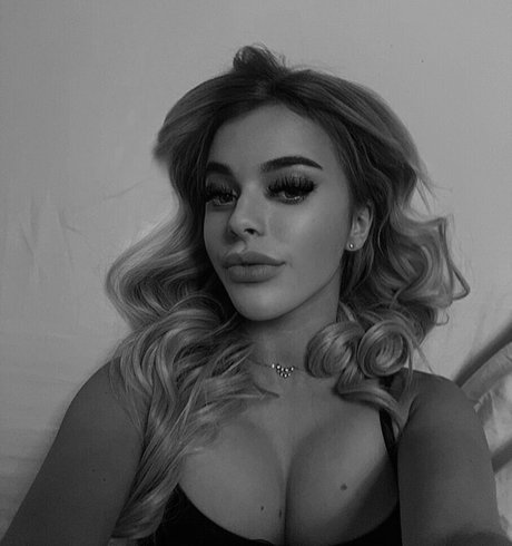 ellenofficial xxx star gallery