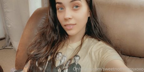 sweetnothingssxoxo pornstar hd pics