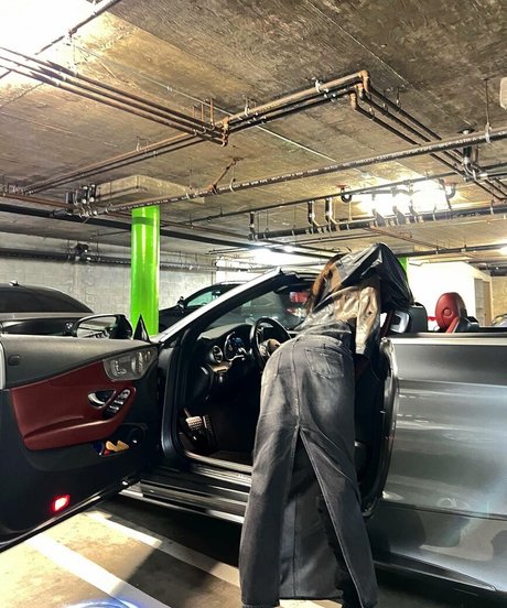 Cynthia Parker best model pic