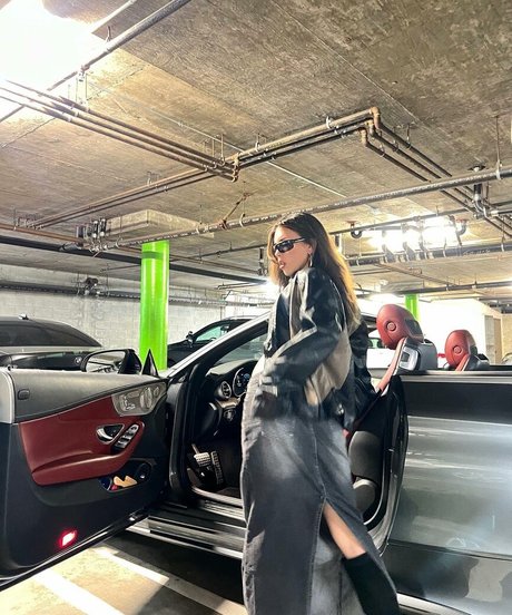 Cynthia Parker star porn pics