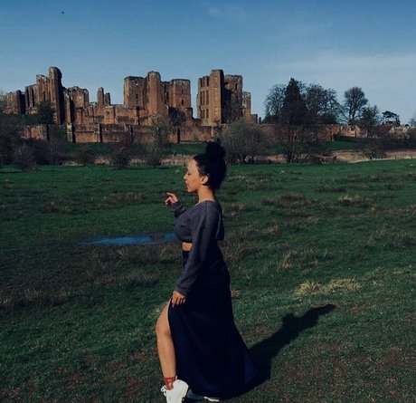 brown onlyfans sexy xxx img