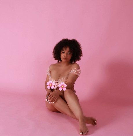 Feelinfree star exclusive gallery