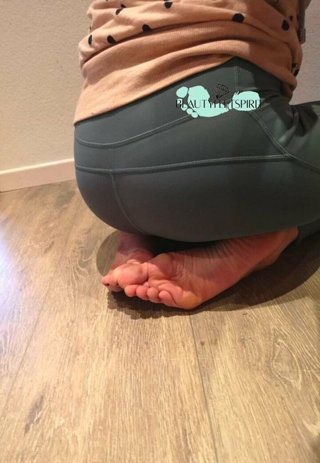 secret feetbeauty model erotic images