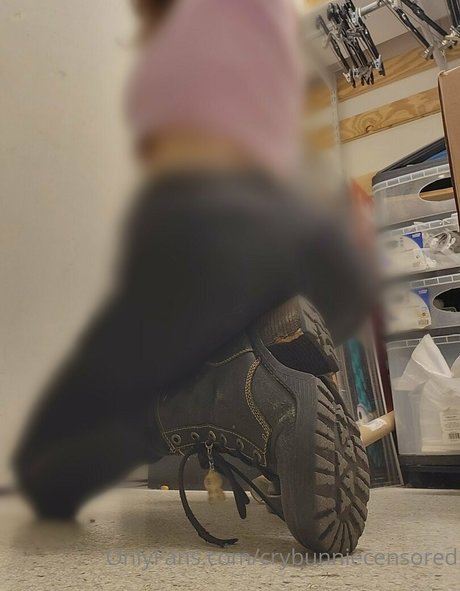 crybunniecensored model porn image