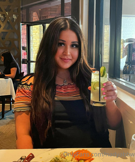 nadyabbw hd pornstar image