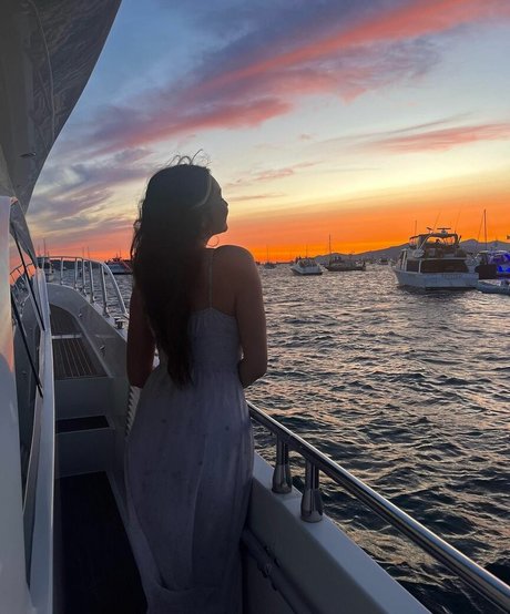 latina solo onlyfans hot galleries