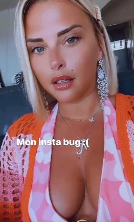 Kelly Vedovelli star nice pictures