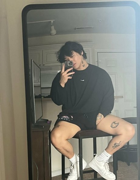 will pyun model art galleries