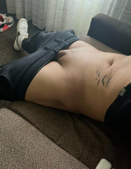 will pyun naked model picture