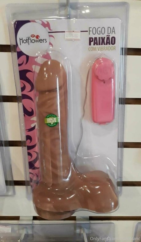 ellaarievilo nude pornstar images