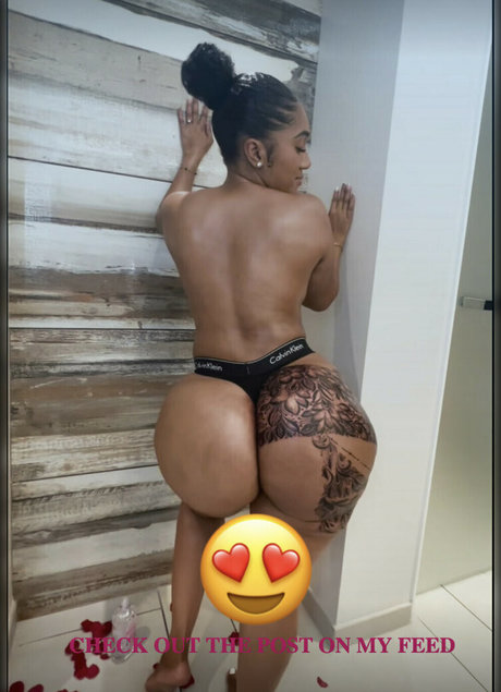 iamsophiielikosky naked pornstar archive