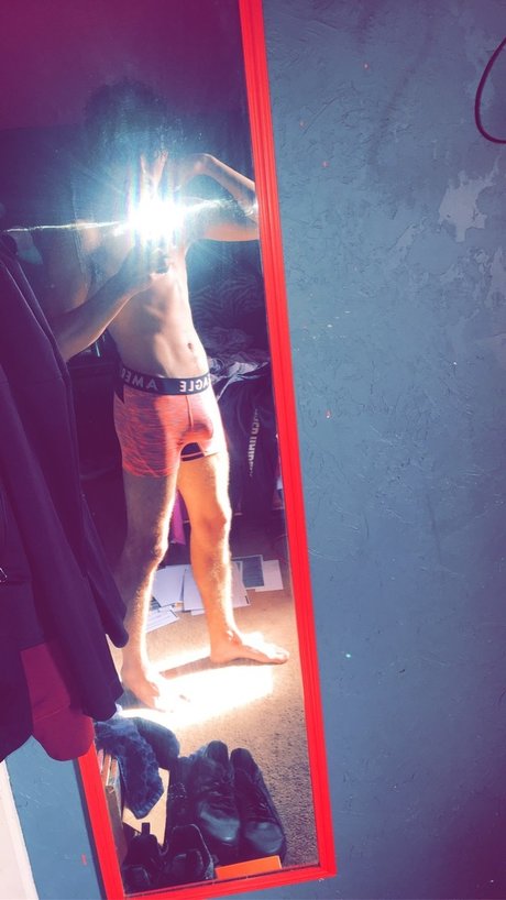 Ethan Pendergrass star top archive