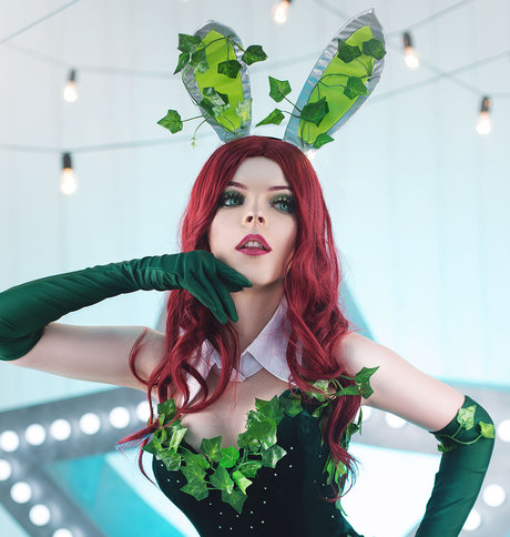 Natalie Mukha star erotic photo