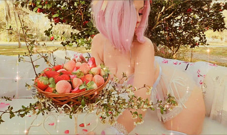 ElvenCynic sexy star gallery