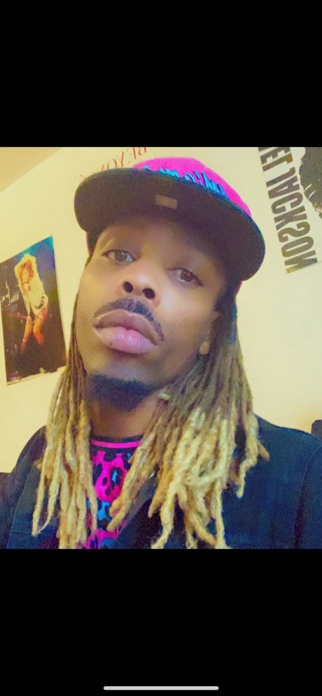 GoldiloXXX Versace perfect pornstar photos