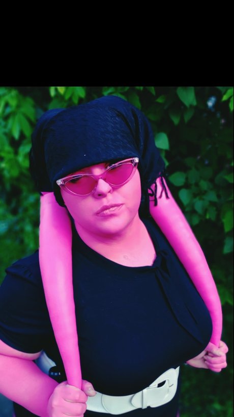 Gabbi Lek star pretty pic