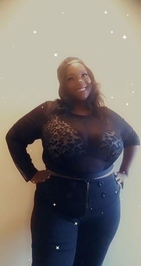 Tink Titties model porn pic