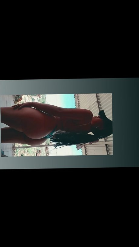 Naomicruzz_ nudes pornstar pictures