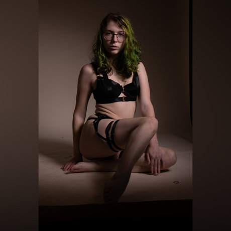 Gale Bkitty nudes pornstar pictures