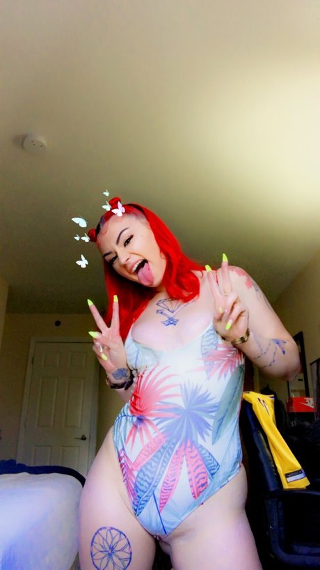 Redheadshawty star photos