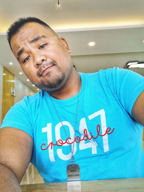 _Natt Black Bear_ naked star pics