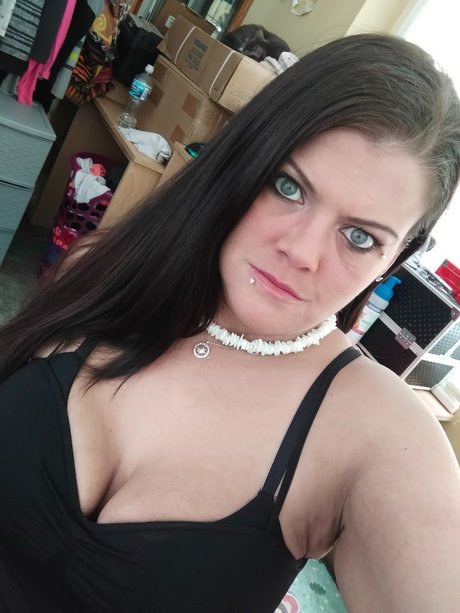 Crystal Coy naked actress photos